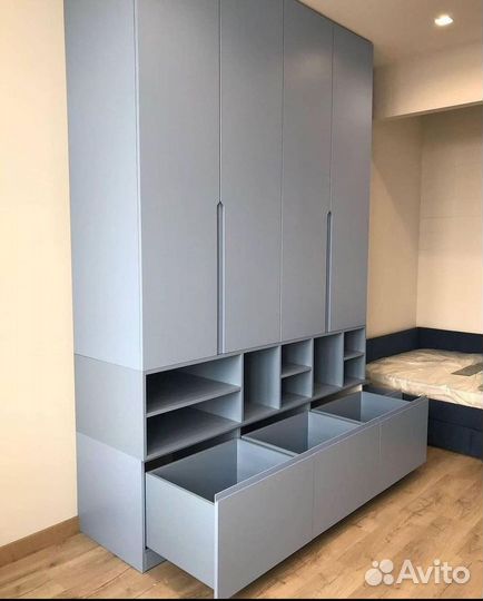 Шкаф распашной K 803