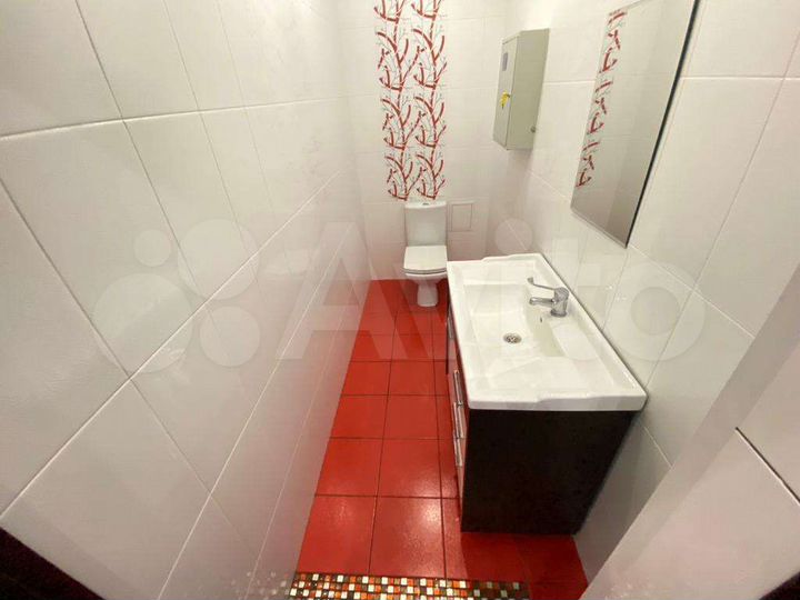 Коттедж 437,1 м² на участке 15 сот.