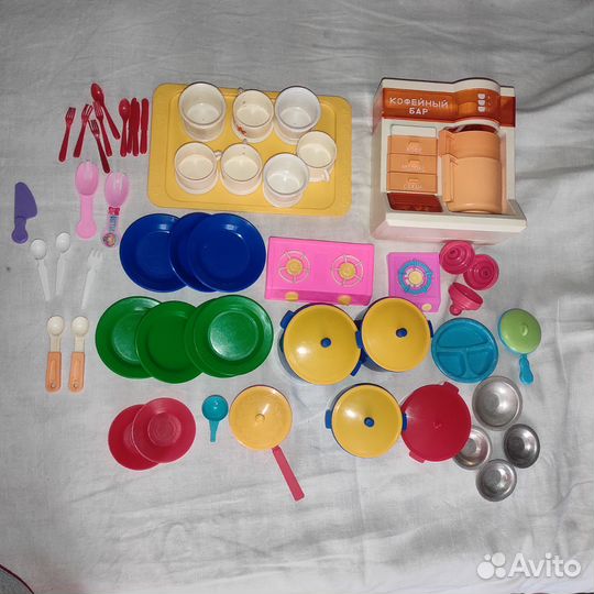 Набор игрушечкой посуды пакетом