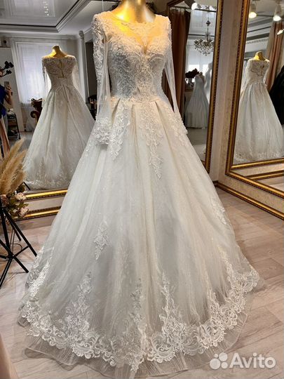 Свадебное платье 44 46 на прокат