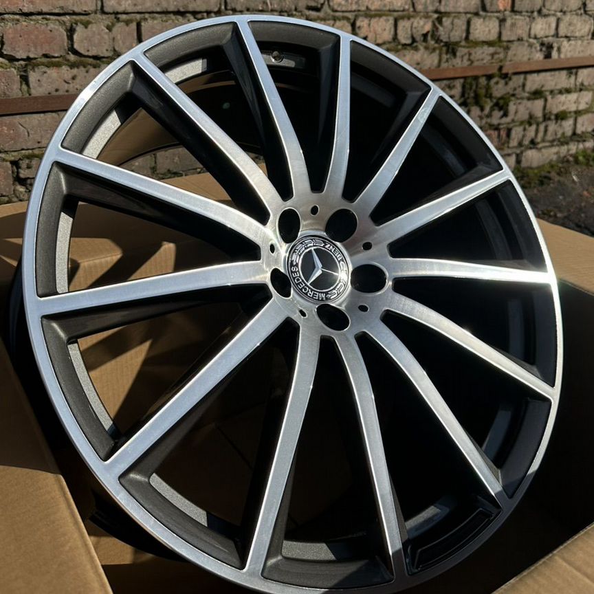 Литые диски Mercedes-Benz 9.5×R22 5×112