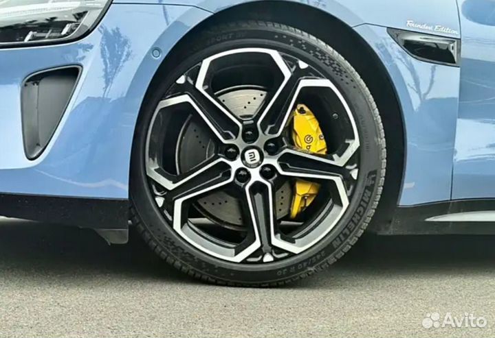 Xiaomi SU7 673 л.с. AT, 2024, 850 км