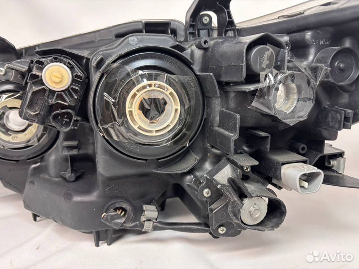 Фара правая Lexus ES XV60 8110533C90