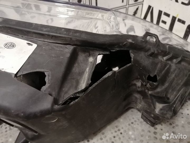 Фара левая для VAZ LADA Largus