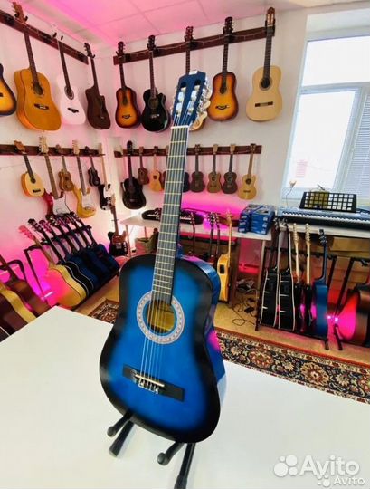 Гитара классическая синяя. Новая+подарки