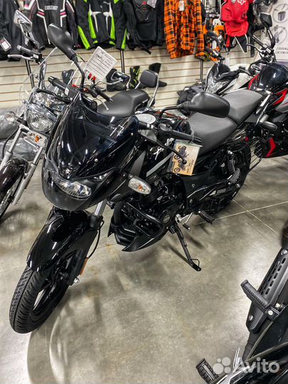 Мотоцикл bajaj pulsar 180