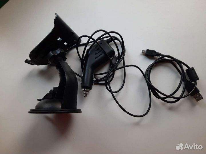 Навигатор lexand SA5 HD+