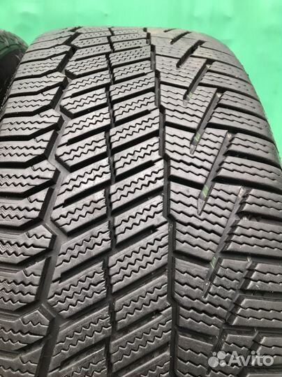 Continental NorthContact NC6 225/45 R18 95T