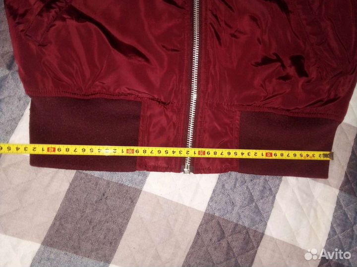 Куртка бомбер