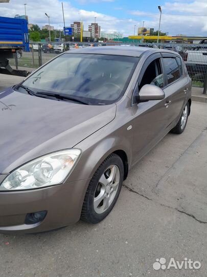 Kia Ceed 1.6 AT, 2008, 140 000 км