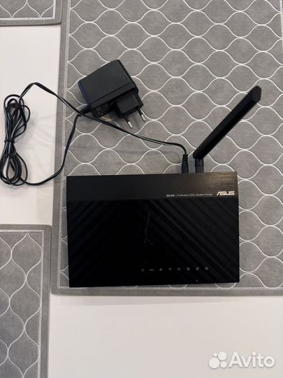 Роутер Asus DSL-N10