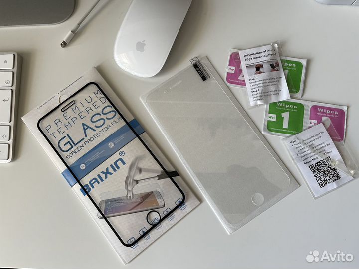 Защитное стекло на iPhone 8 plus