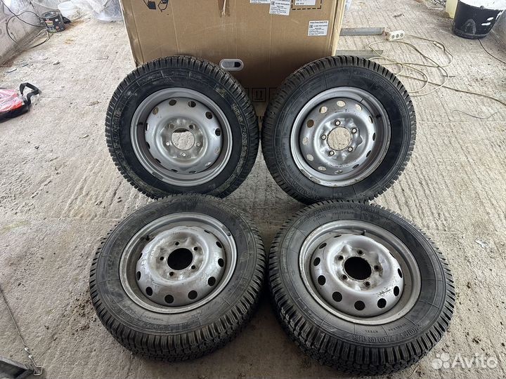 Колёся на ниву, УАЗ