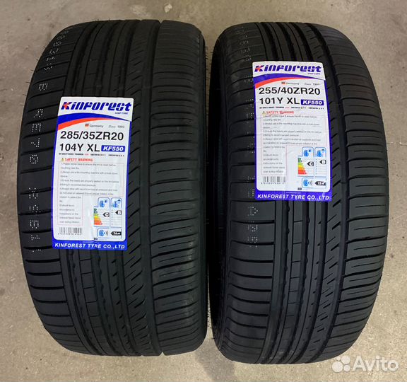 Kinforest KF550-UHP 255/40 R20 и 285/35 R20 104Y