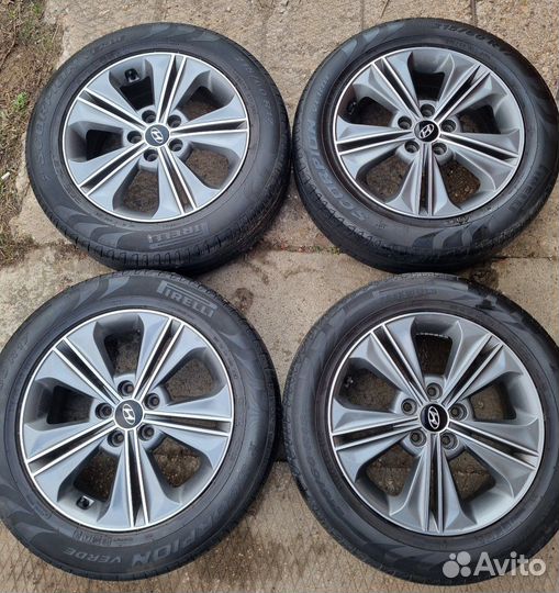 Колеса на Hyuidai Gretta 215/60 R17