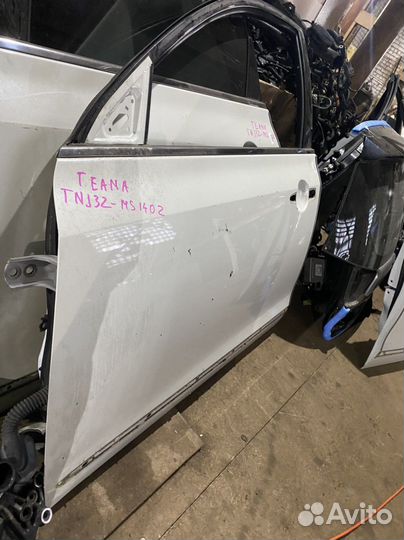 Дверь передняя левая Nissan Teana J32