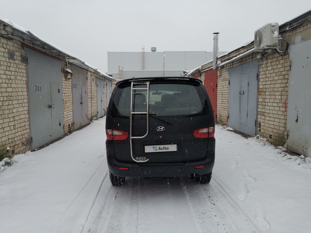 Hyundai Starex: фото владельца