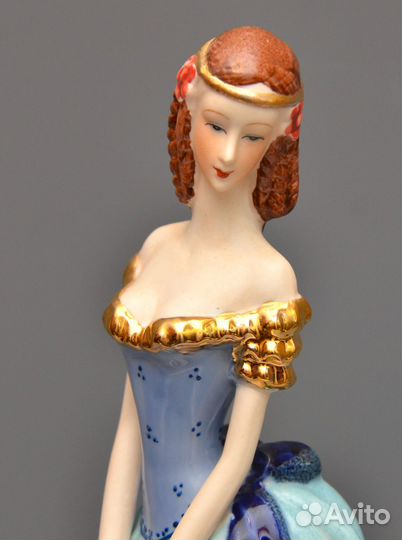 Статуэтка Дама Elegant Collection фарфор золочение