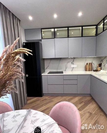 Кухня новая