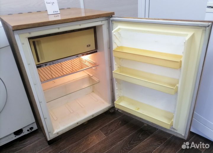 Холодильник бу маленький