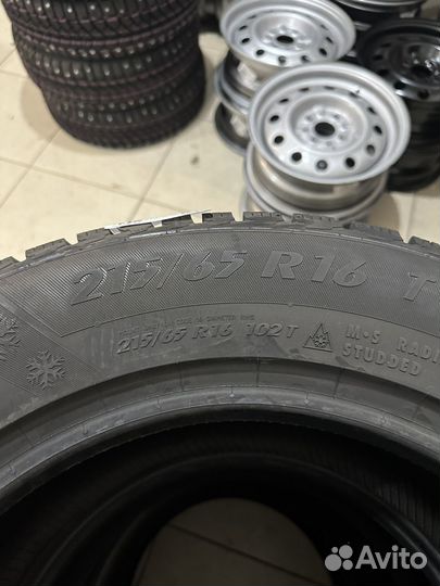 Matador MP 30 Sibir Ice 2 SUV 215/65 R16 102T