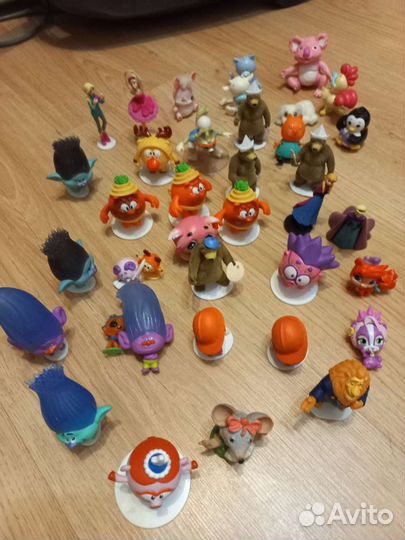 Игрушки коллекционные,троли,Маша и медведь и т.д