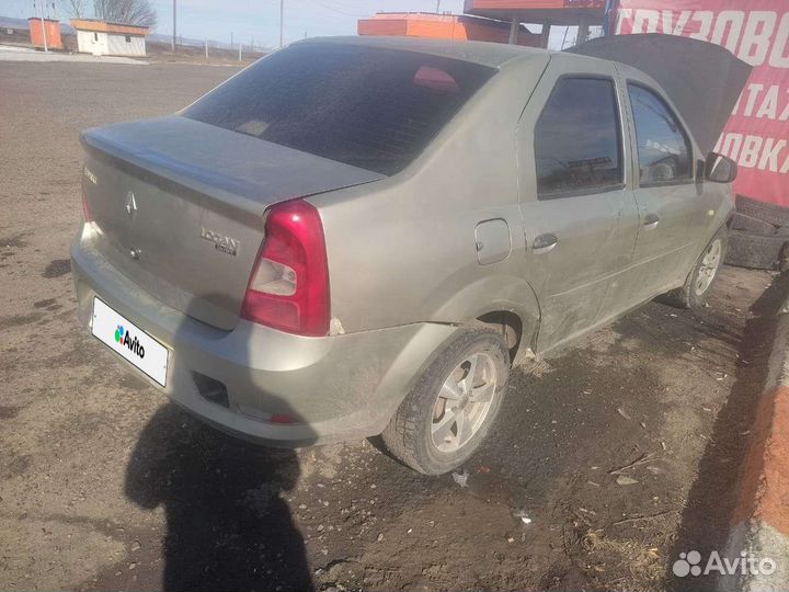 Renault Logan 1.4 МТ, 2011, битый, 275 753 км