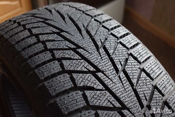 Hankook Winter I'Cept X RW10 255/50 R19 103T