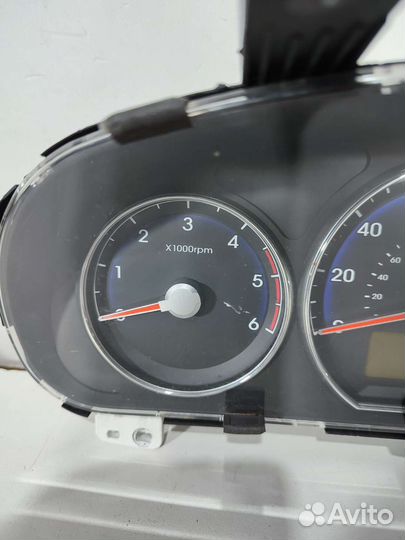 Щиток приборов (приборная панель) Hyundai Santa Fe