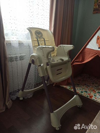 Стульчик для кормления Tommy