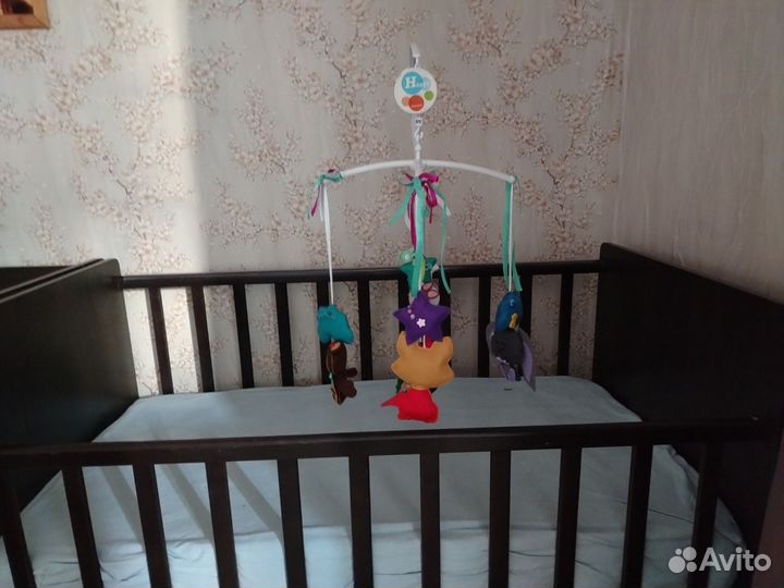 Кроватка детская с комодом