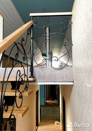 Лестничиный металлокаркас