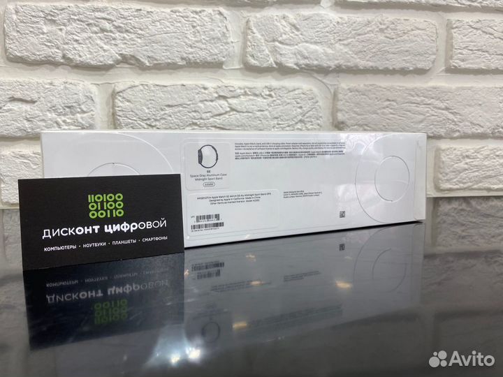 Смарт-часы Apple Watch Series SE 44mm Space Gray