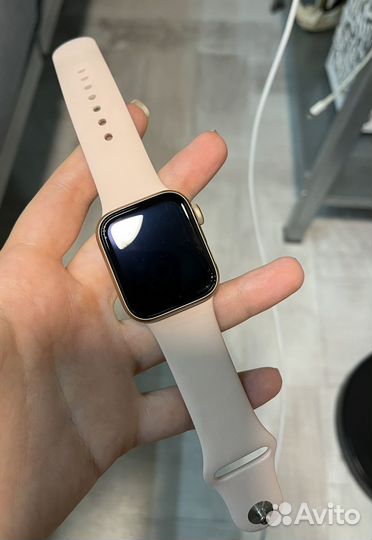 Часы apple watch SE 40mm