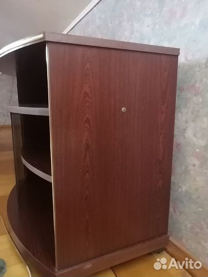 Тумба под телевизор бу