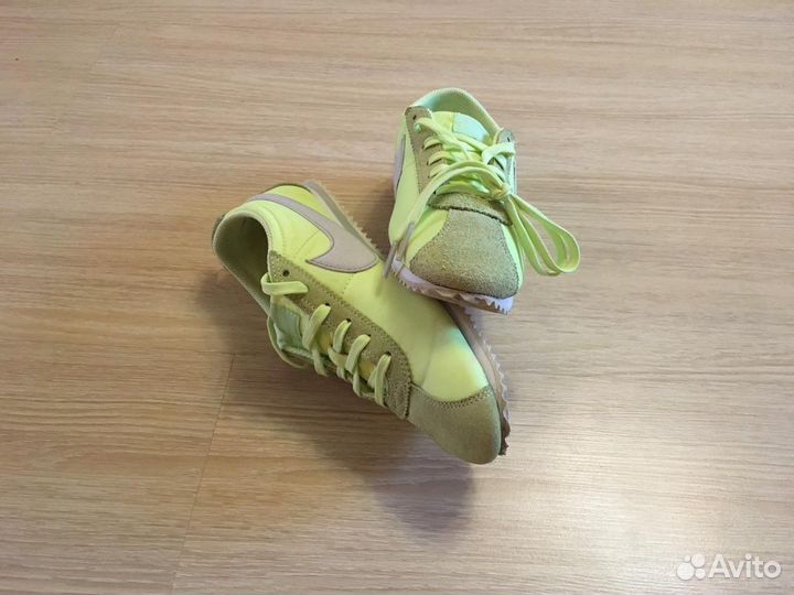 Кроссовки nike