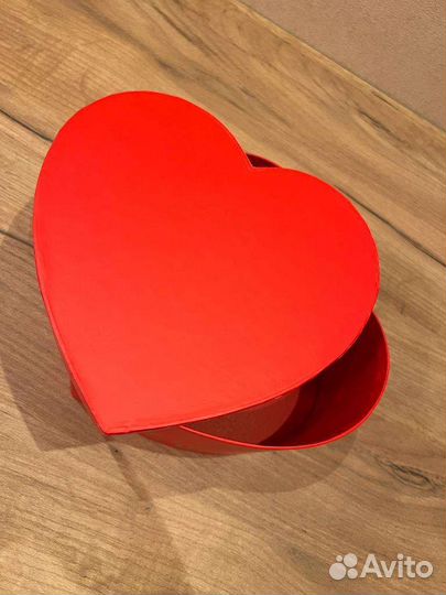 Подарочные коробки