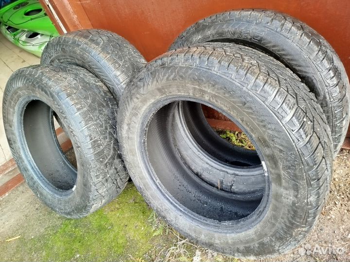 Gislaved Frost 225/65 R17