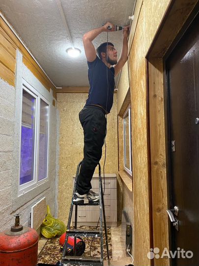 Натяжные потолки. Внутренняя отделка