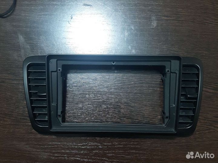 Переходная рамка на Subaru Outback