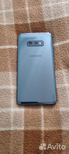 Samsung galaxy s10e