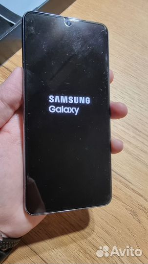 Samsung Galaxy S21 5G, 8/256 ГБ