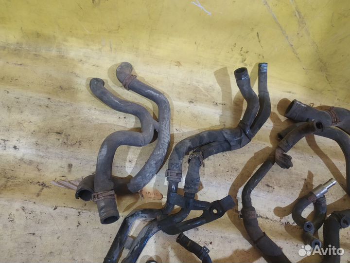 Шланг трубка патрубок Audi Q7 4L 2005-2015