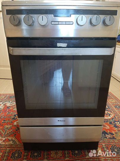 Газовая плита с электрической духовкой