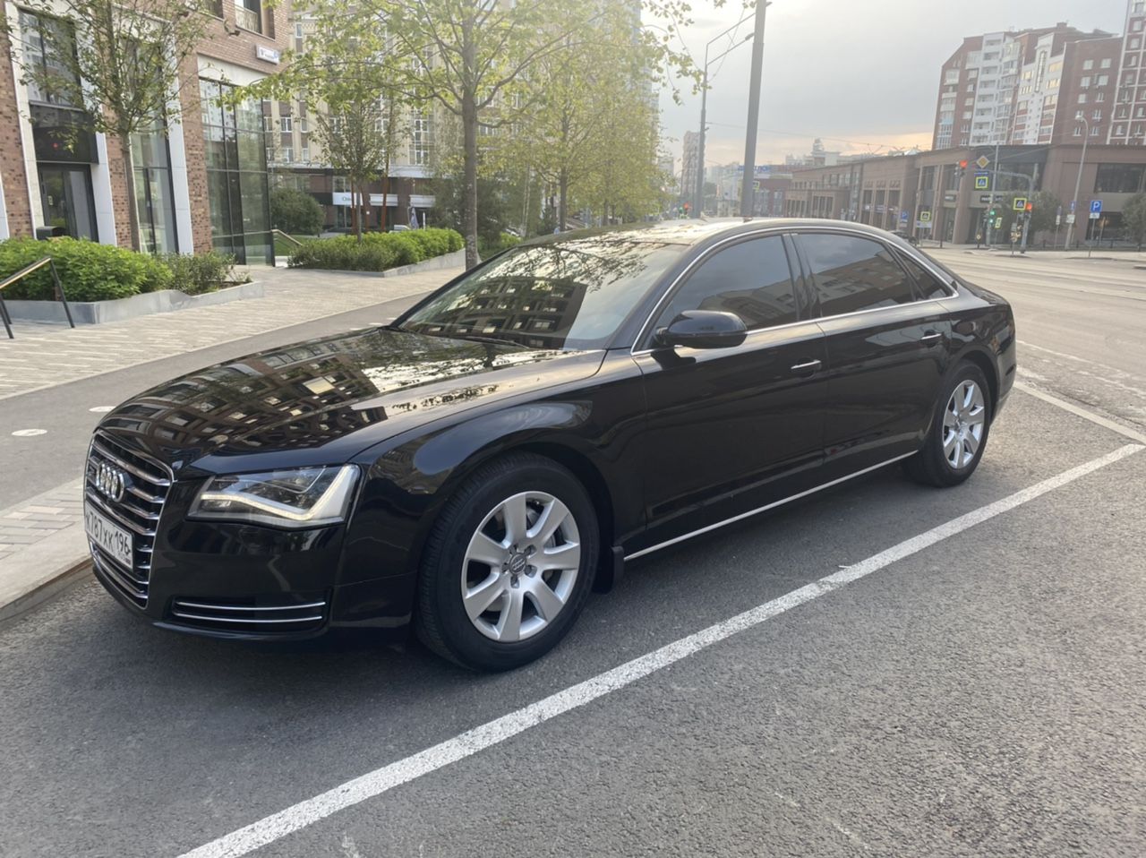 Audi A8: фото владельца