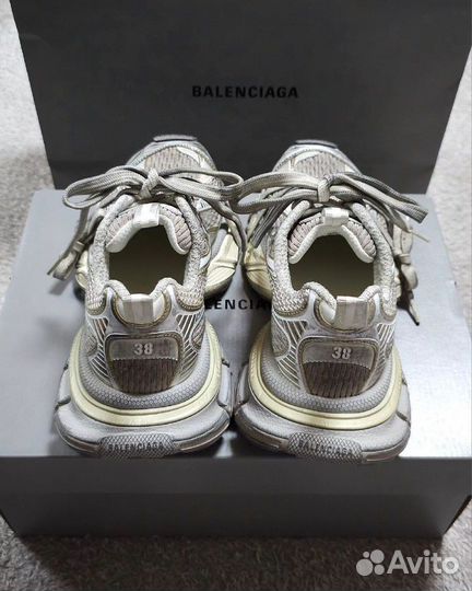 Кроссовки balenciaga 3xl worn-OUT light beige