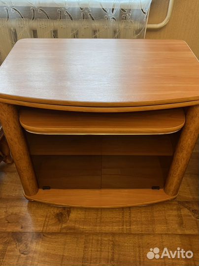 Тумба под телевизор