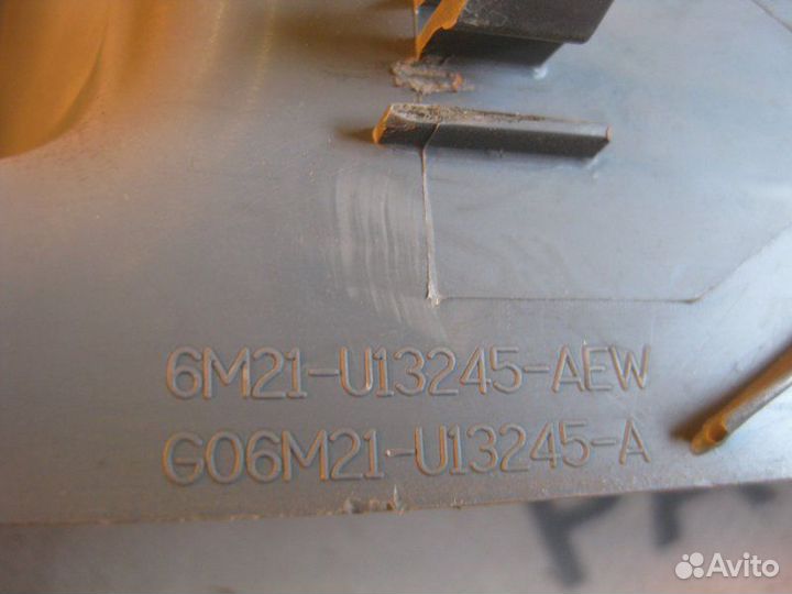 Накладка порога (внутренняя) задняя левая Ford