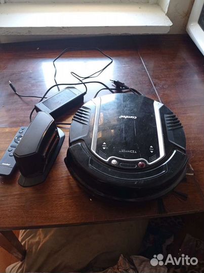 Робот пылесос