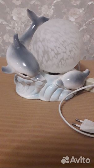 Лампа настольная